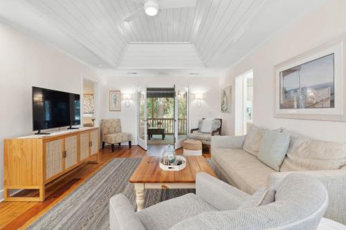 1016 Sparrow Pond Cottage by Akers Ellis Rentals — 4-Star Luxury Hotel in Kiawah Island, United States