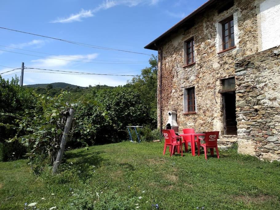 Ca Rionda - carbon neutral hotel in Osiglia