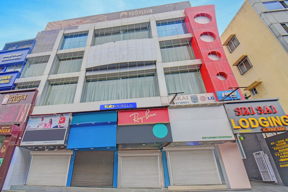 Fabhotel Sri Sai - last minute hotel in Pune