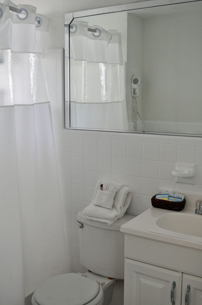 Bahia Cabana Beach Resort - photo 5