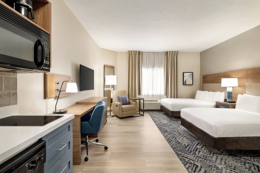 Candlewood Suites Boise Towne Square by IHG - photo 11