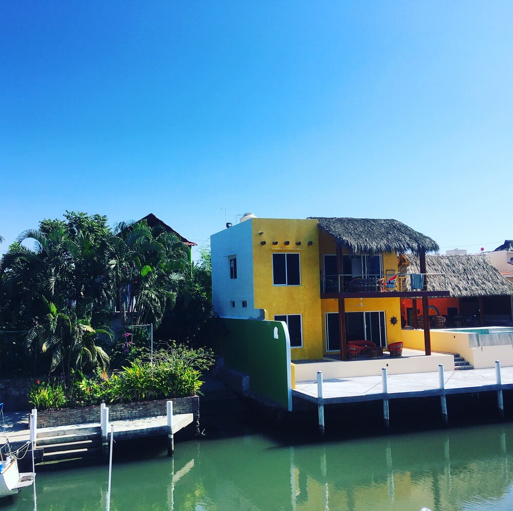 Villa La Joya — 4-Star Luxury Hotel in Barra De Navidad, Mexico