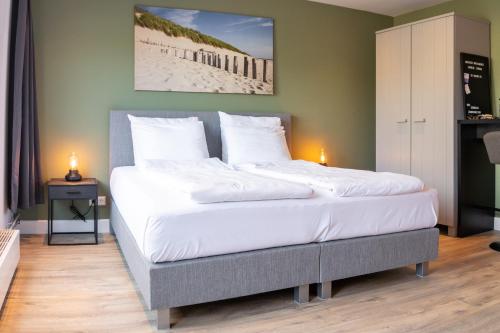 Studio 23 — 4-Star Luxury Hotel in Zandvoort, Netherlands