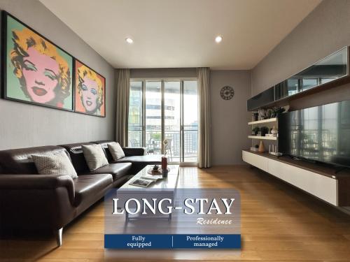 Roomy Modern 2BR Ultra Fast WiFi BTS Phrom Phong