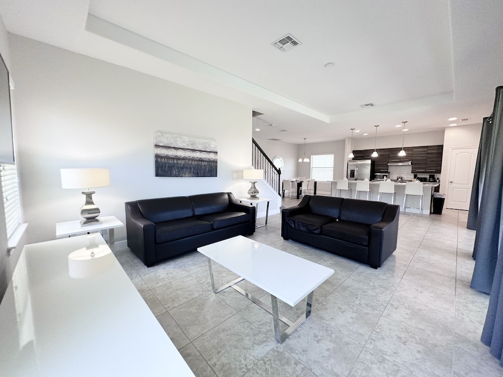 Balmoral Resort 210bp 4 Bedroom Home by RedAwning - photo 17