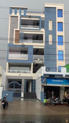 Abhinandan Palace - last minute hotel in Udaipur