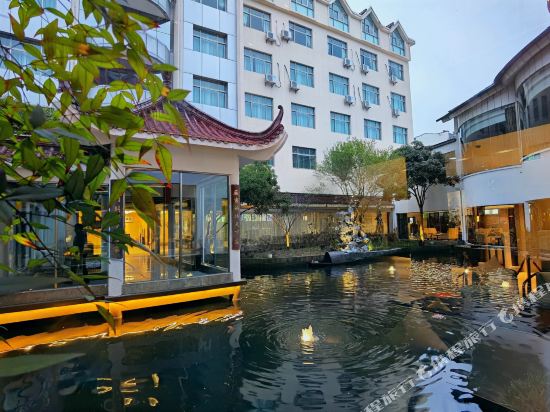 Huangshan Shuguang Yusong Hotel in Huangshan, People's Republic of China