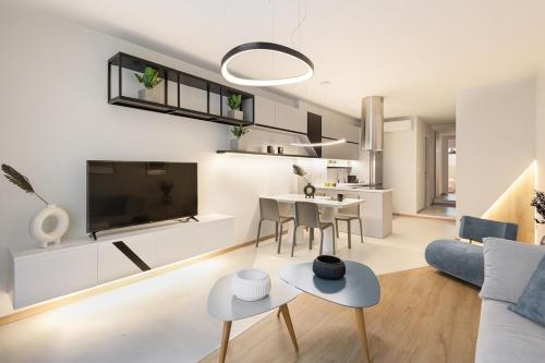 Innovative 2 BR futuristic flat in Ladadika — 4-Star Luxury Hotel in Thessaloniki, Greece