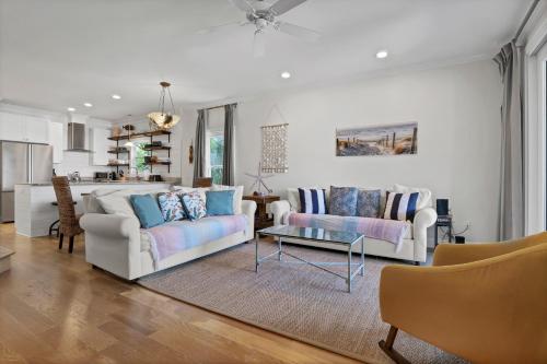 Emerald Coast by Sea Scape Properties in Wrightsville Beach, United States