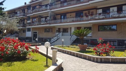 Mostacciano Roma Ifo — 4-Star Luxury Hotel in Rome, Italy