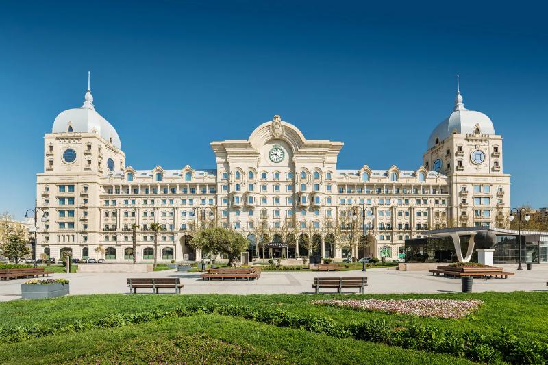 Courtyard By Marriott Baku — 4-Star Luxury Hotel in Baku, Azerbaijan
