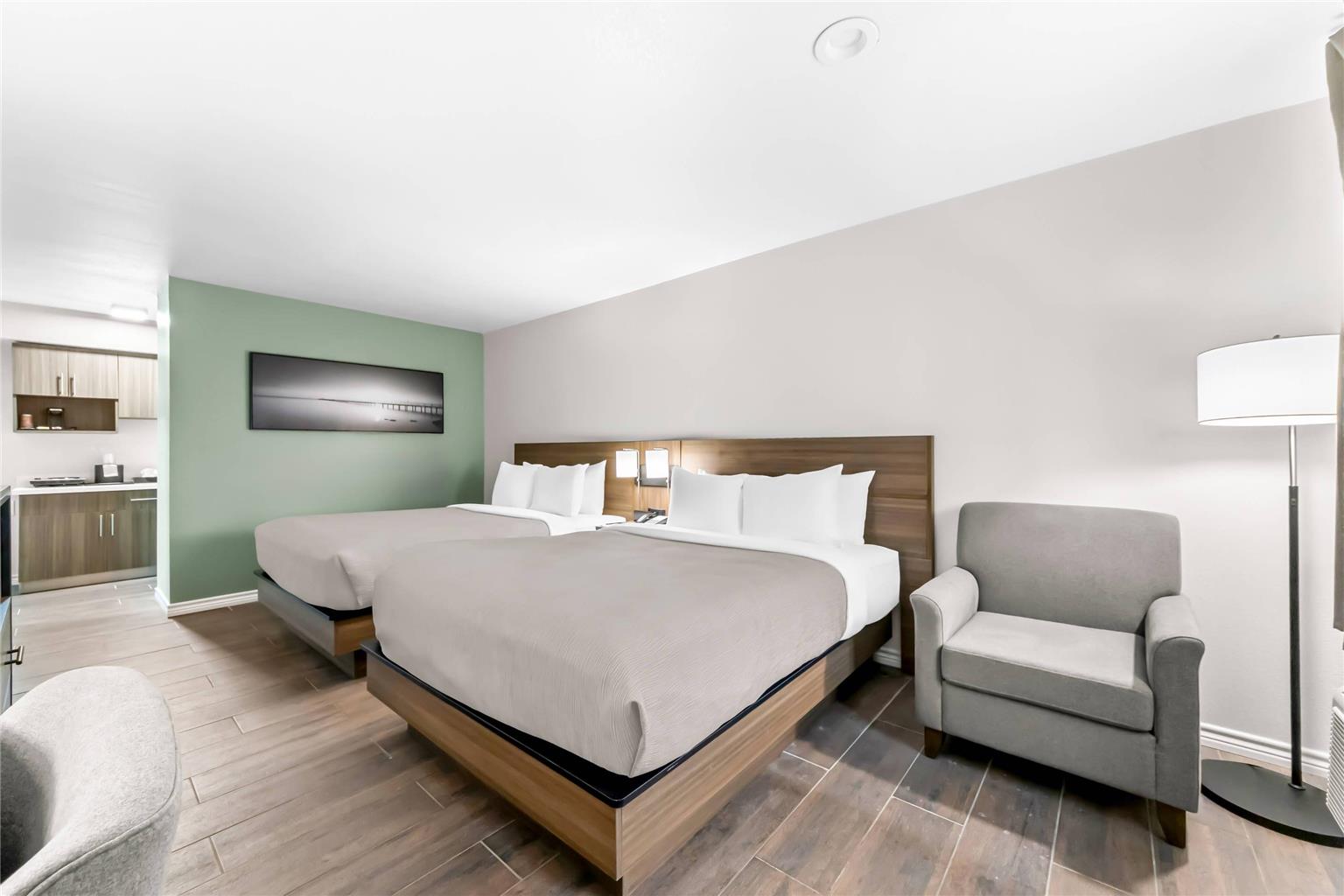 Quality Inn & Suites Port Lavaca Near Lighthouse Beach - photo 23