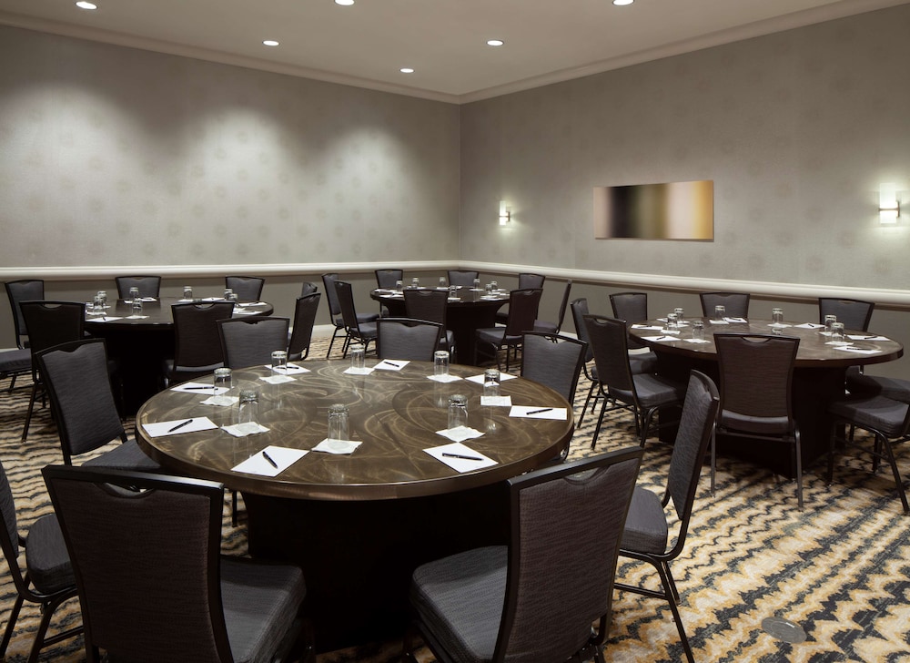 Hilton Alexandria Old Town - photo 74