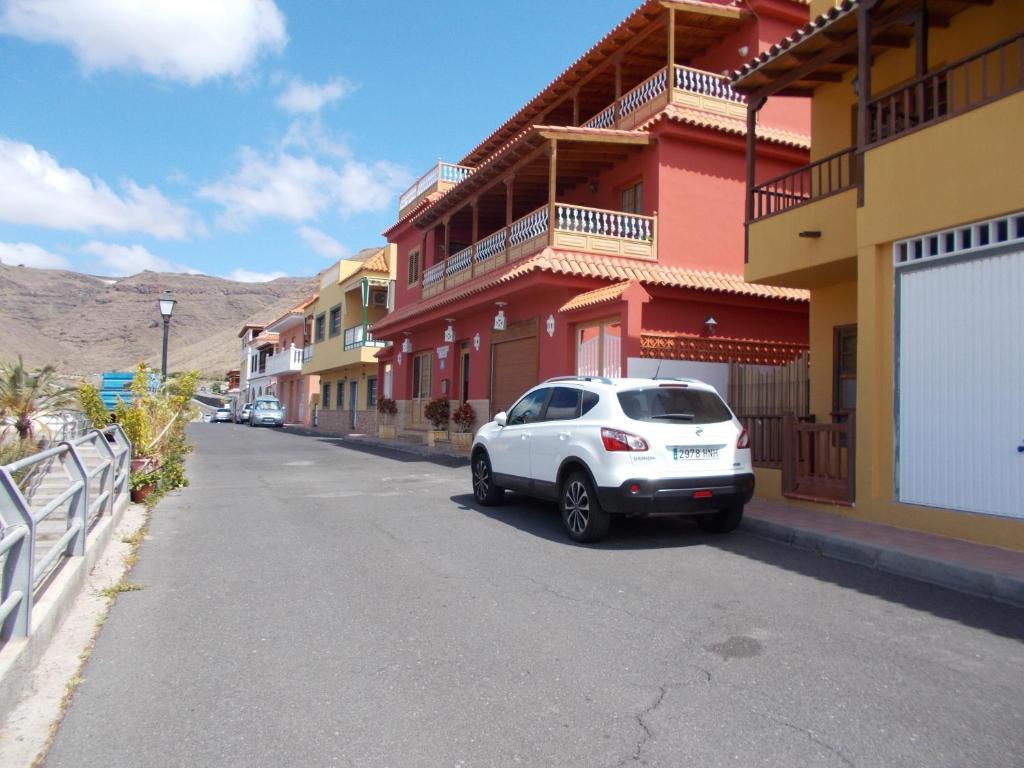 Apartamentos La Banda — 4-Star Luxury Hotel in Alajero, Spain