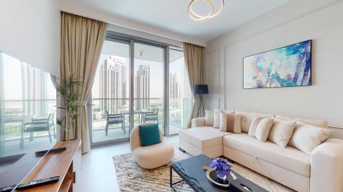Luxury 1 Bedroom Sea View and Infinity Pool — 4-Star Luxury Hotel in Dubai, United Arab Emirates