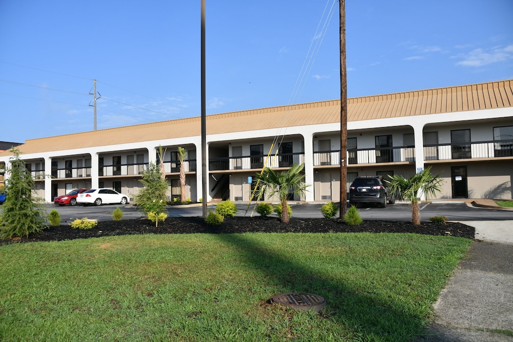 Baymont by Wyndham Macon I 75 - photo 27
