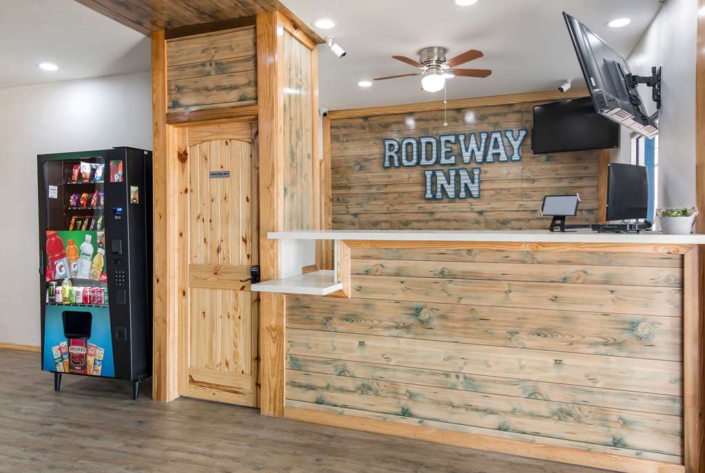 Rodeway Inn Broken Bow Hochatown - featured photo