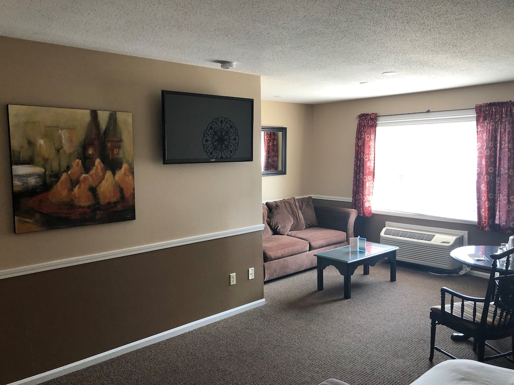 Old Harbor Inn - photo 116