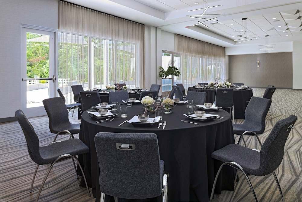 Aloft Little Rock West - photo 30