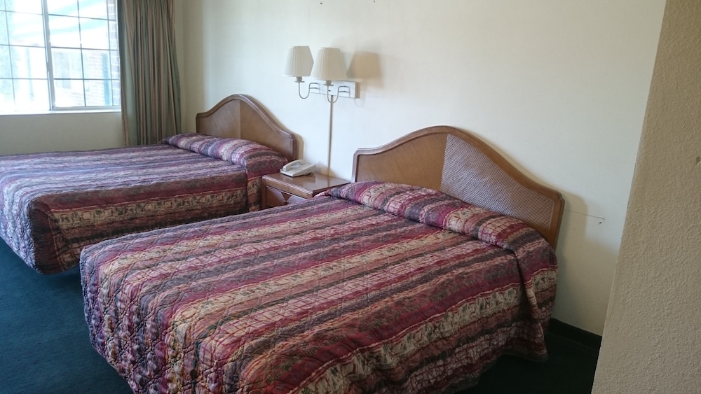 Tri State Inn - photo 5