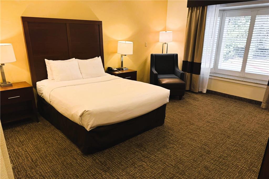 Comfort Inn Monterey Peninsula Airport - photo 16