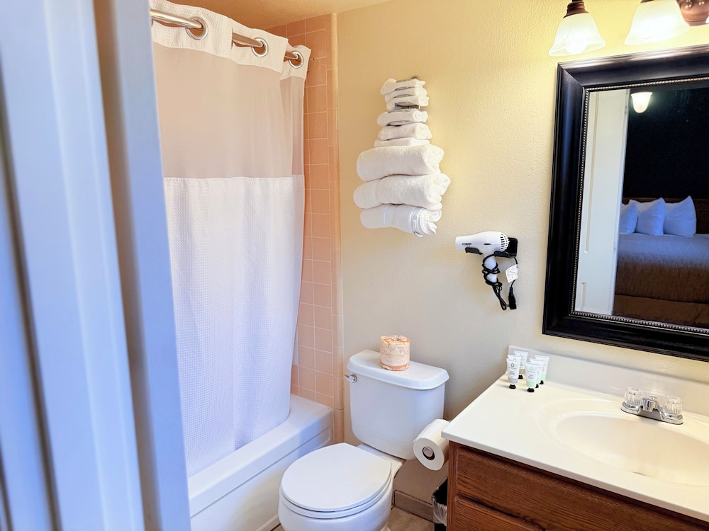 Timbers INN and Suites - photo 29