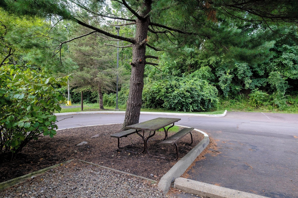 HomeTowne Studios by Red Roof Danville PA - photo 36
