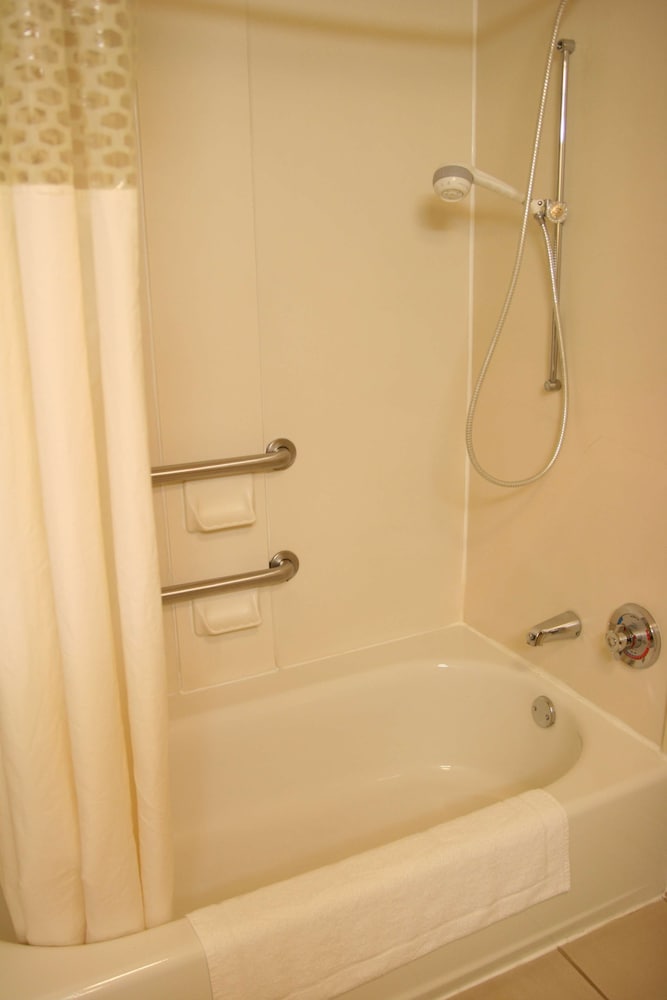 Hampton Inn San Marcos CA - photo 27