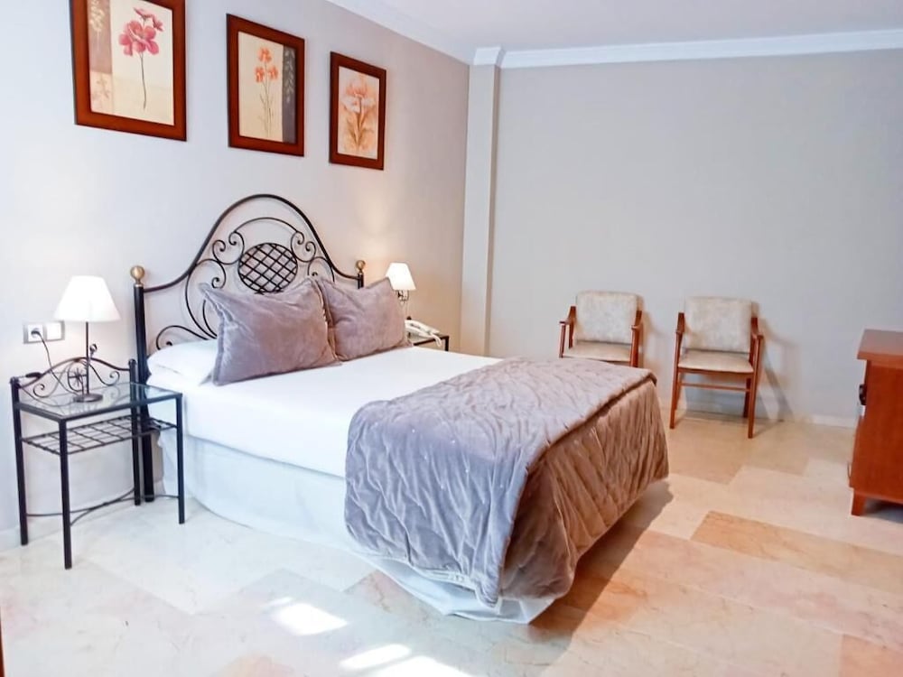 Hotel Sol Sanlucar — hotel in Sanlucar La Mayor