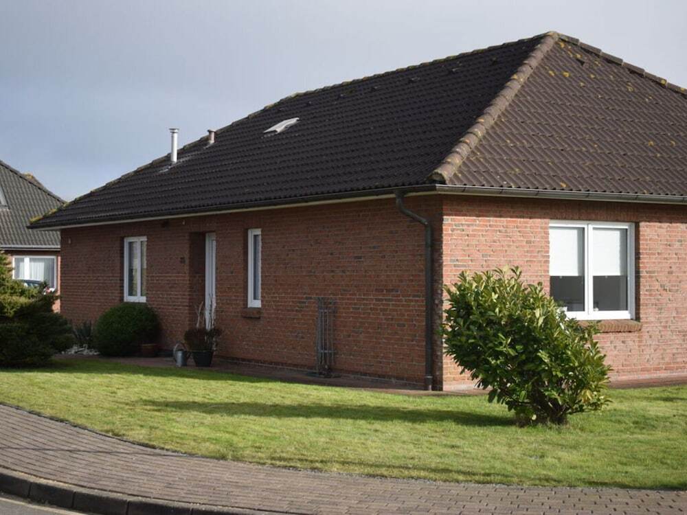 Beach Whispers Modern Retreat in Garding, Germany