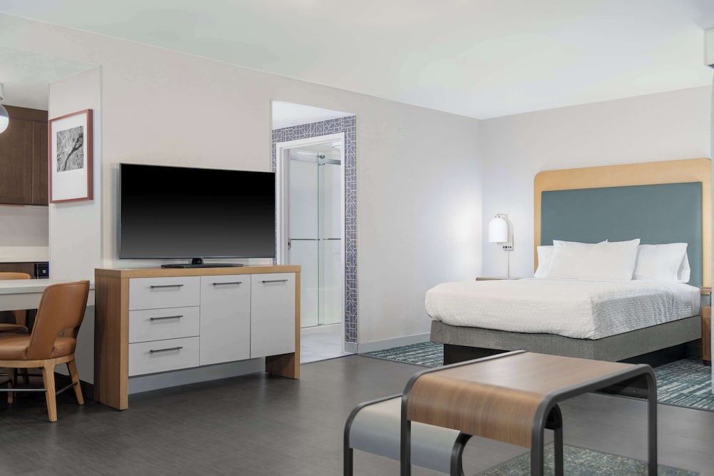 Homewood Suites by Hilton Detroit Troy - photo 13