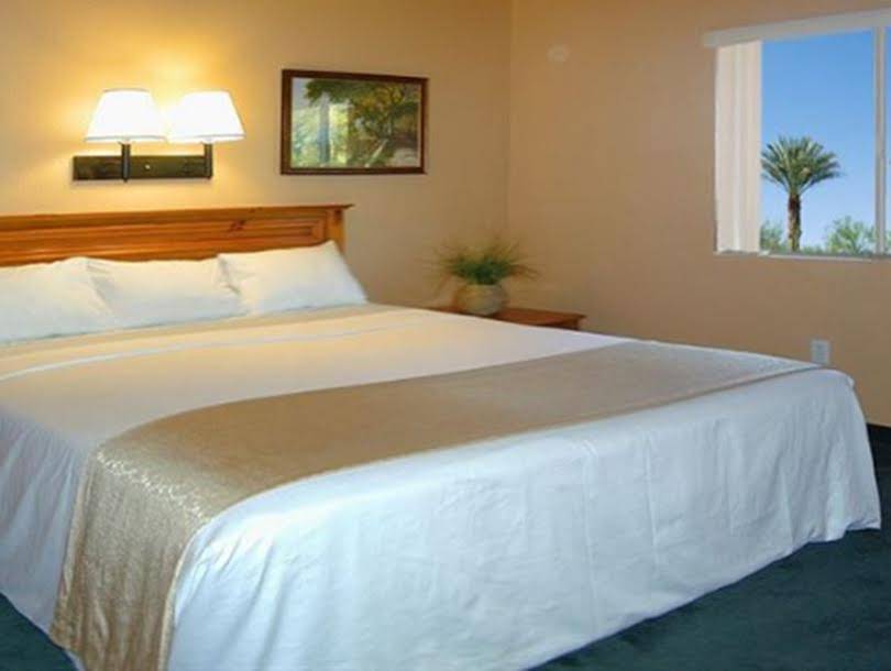 Nellis Suites at Main Gate Hotel - photo 2