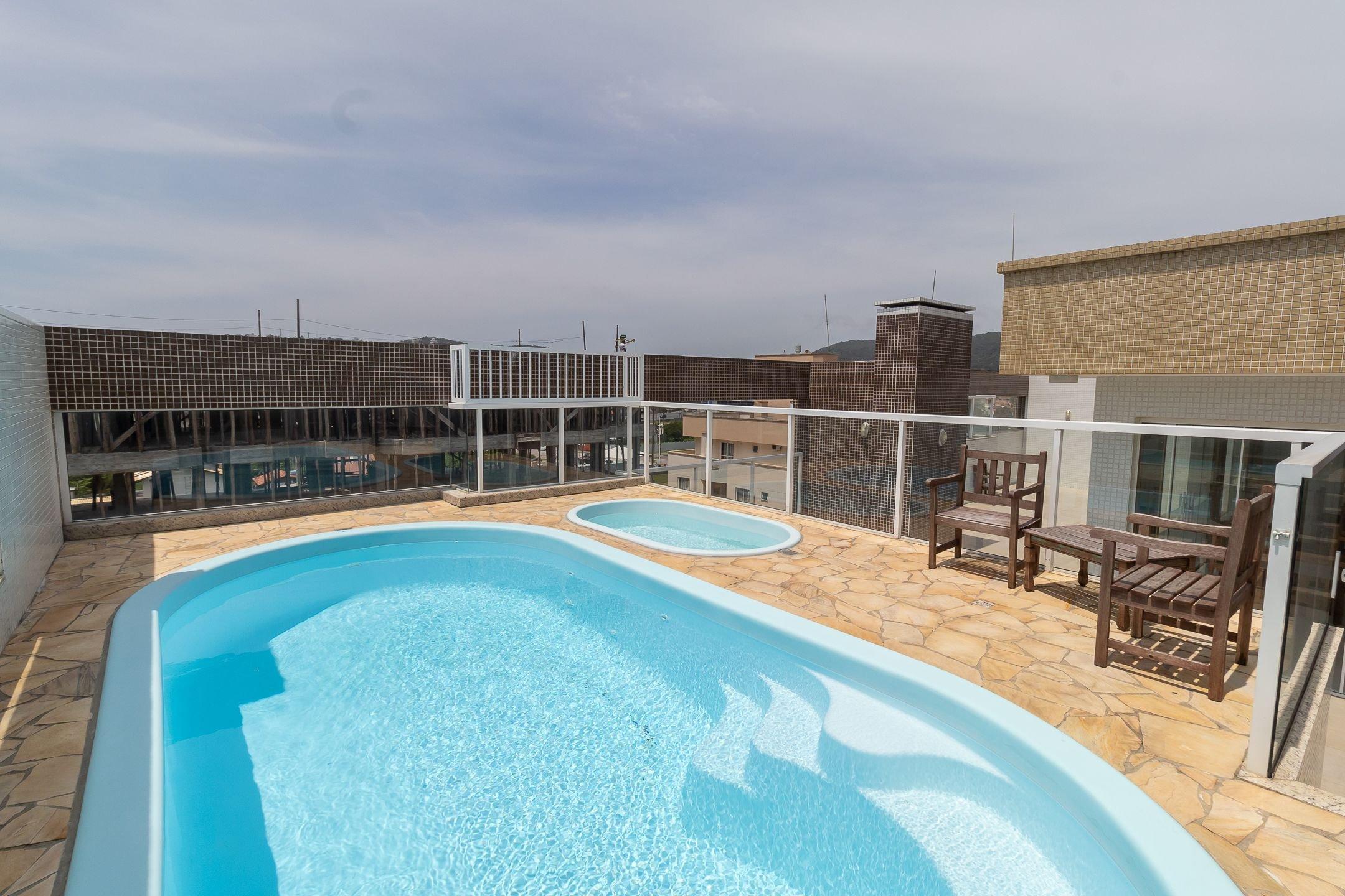 223K Lindo Apartamento de 3 dormitórios na praia de Bombas