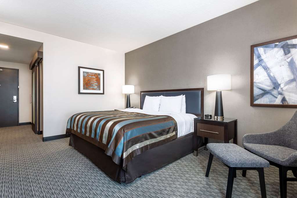 Wingate by Wyndham Angola - photo 11