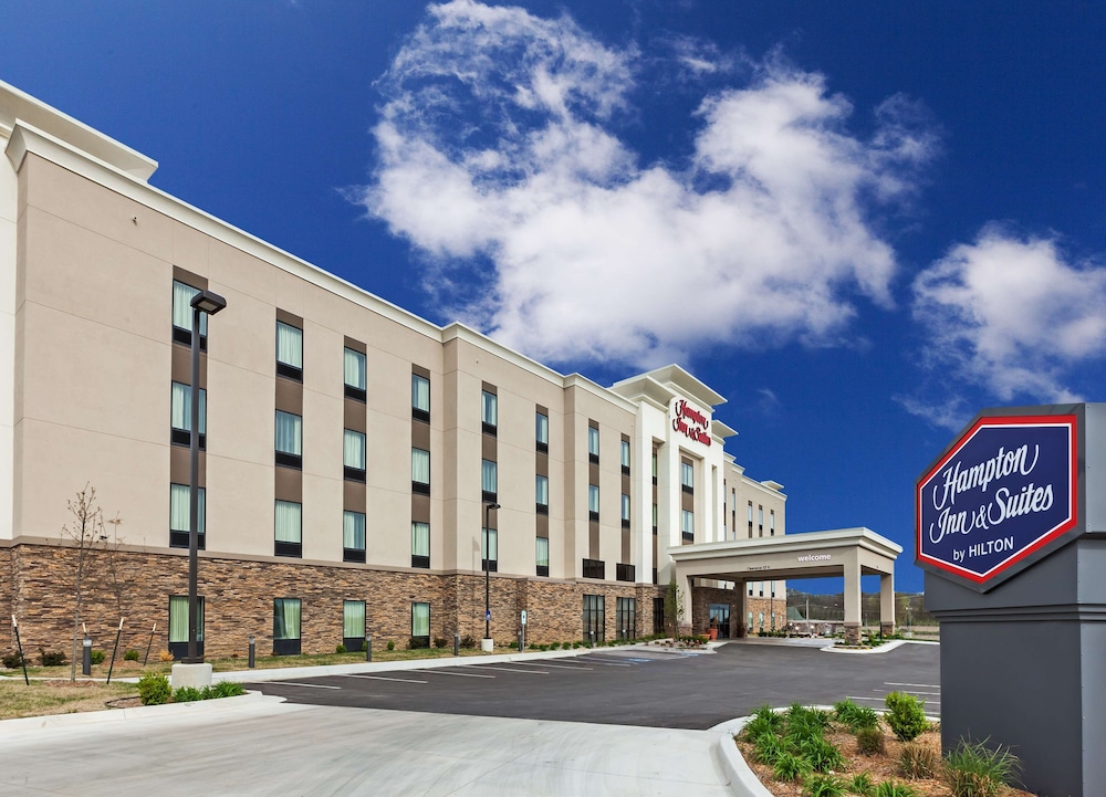 Hampton Inn & Suites Claremore — hotel in Claremore