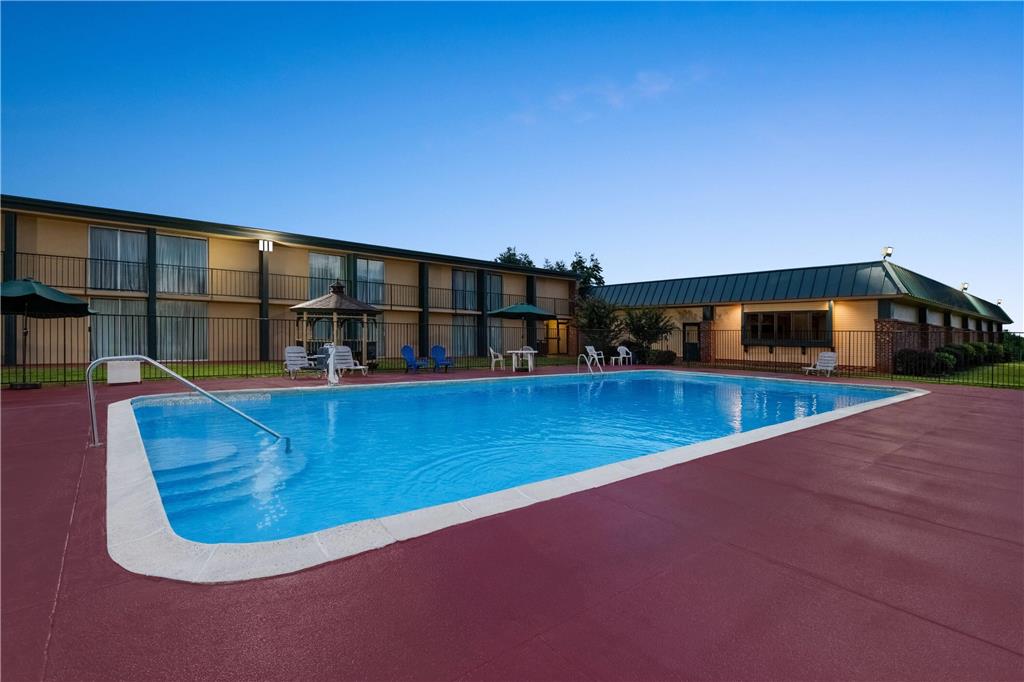 Baymont by Wyndham Salem Roanoke Area - photo 6