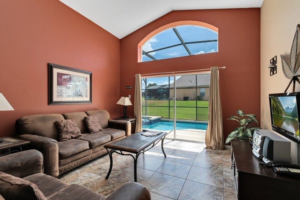 Emerald Island Resort 4 bed 3 Bath With Pool spa - photo 17