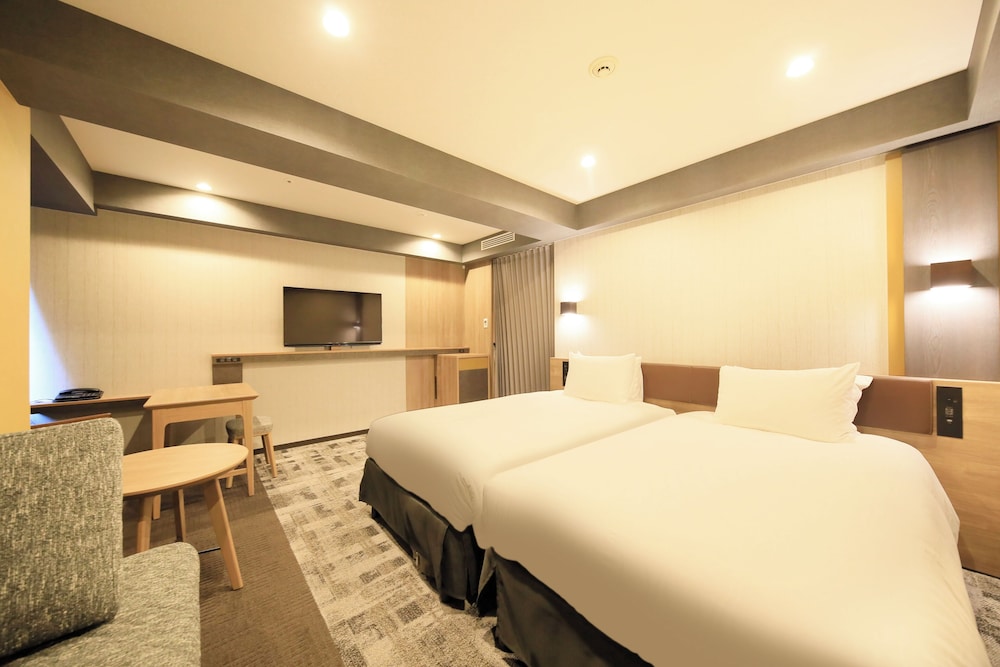 Richmond Hotel Narita - carbon neutral hotel in Narita