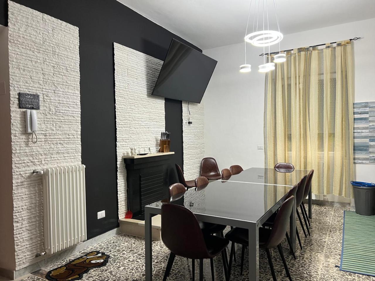 Casa Vacanze Refugium & Lounge Ferienwohnung — 4-Star Luxury Hotel in Vico Del Gargano, Italy