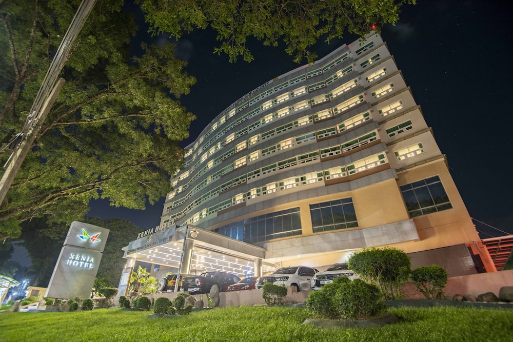 Xenia Hotel — 4-Star Luxury Hotel in Angeles City, Philippines