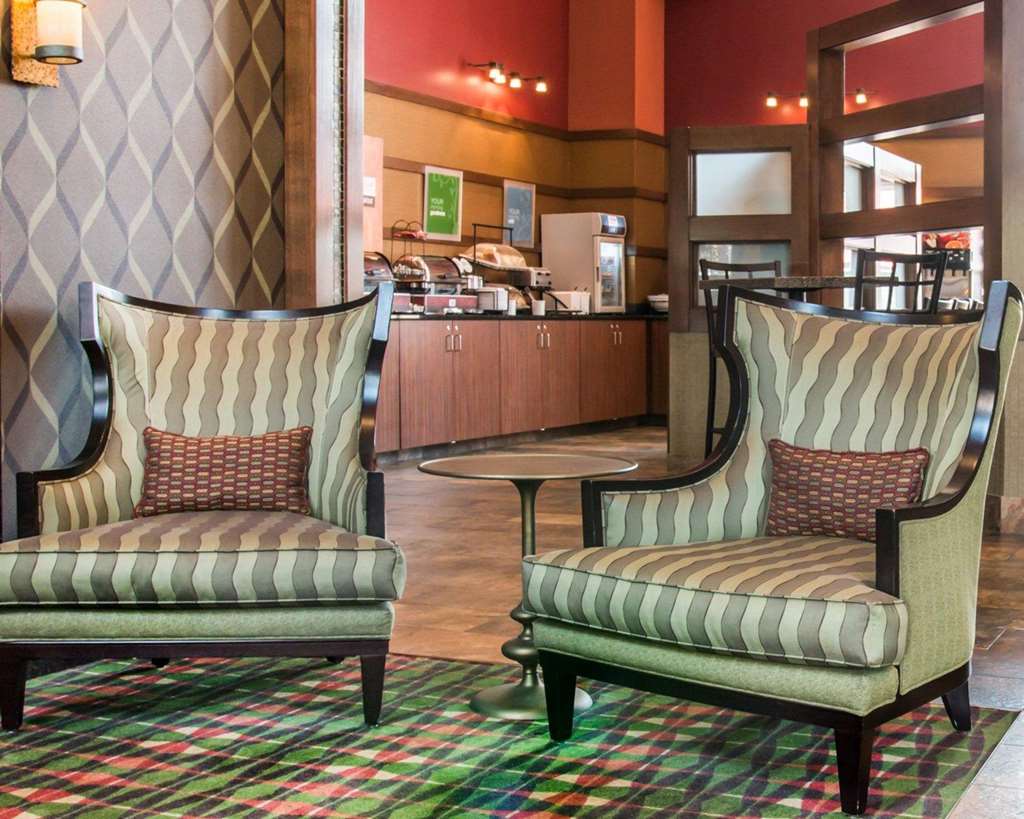 Comfort Inn & Suites and Conference Center - photo 3