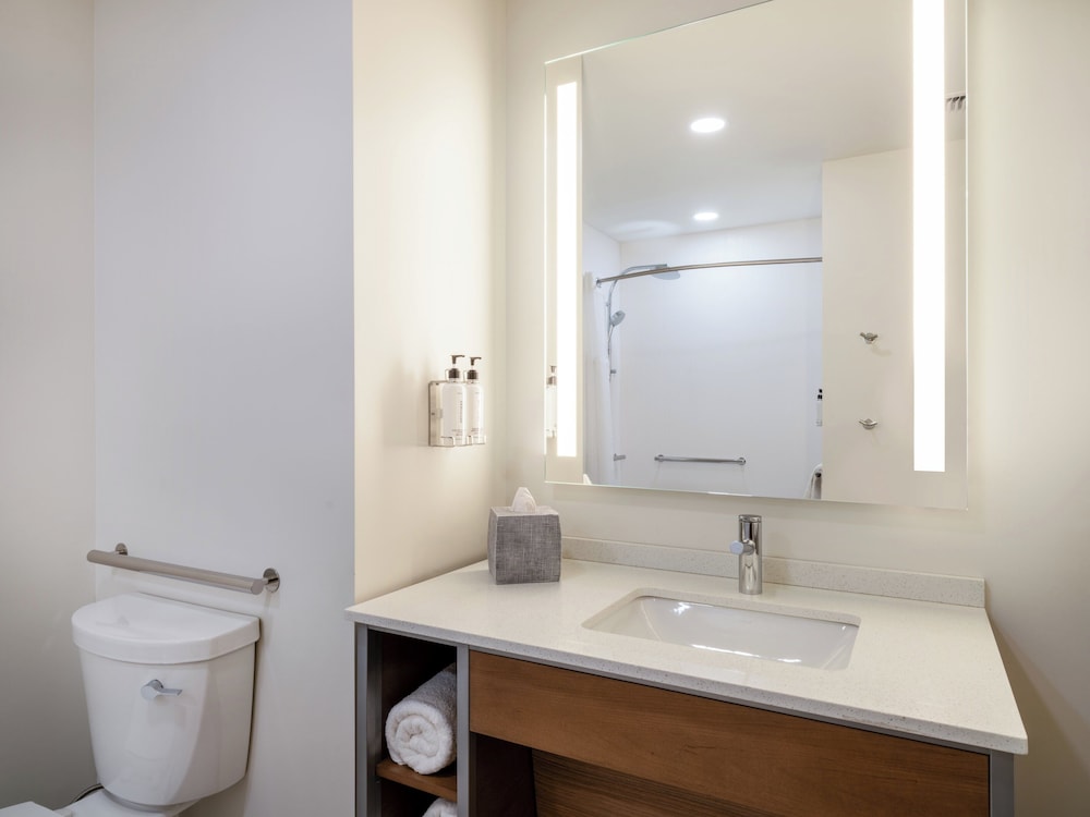 Even Hotel Miami Doral Area By Ihg - photo 26