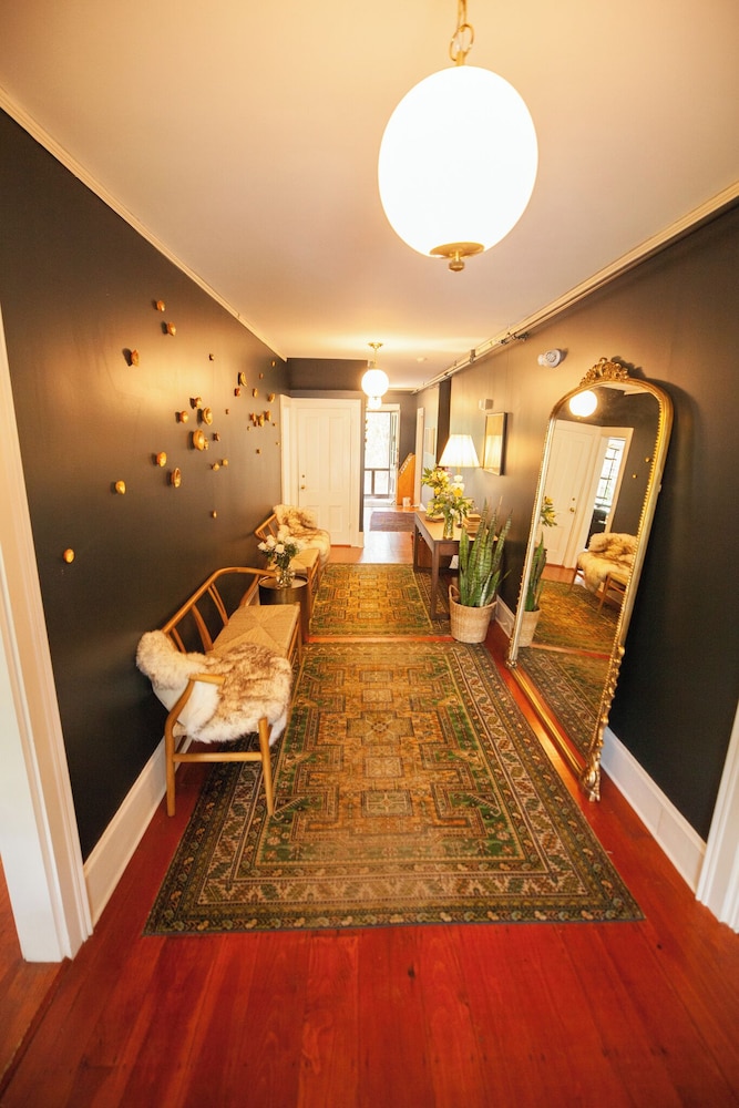 Yellow House Inn - photo 36