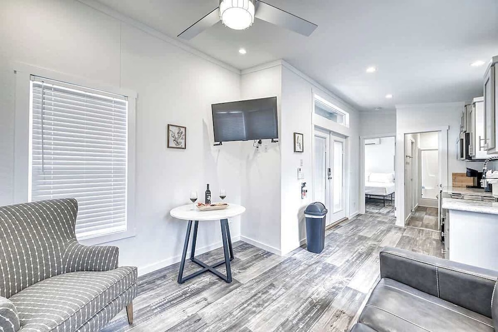 Resort at Fredericksburg Unit 16 - photo 7