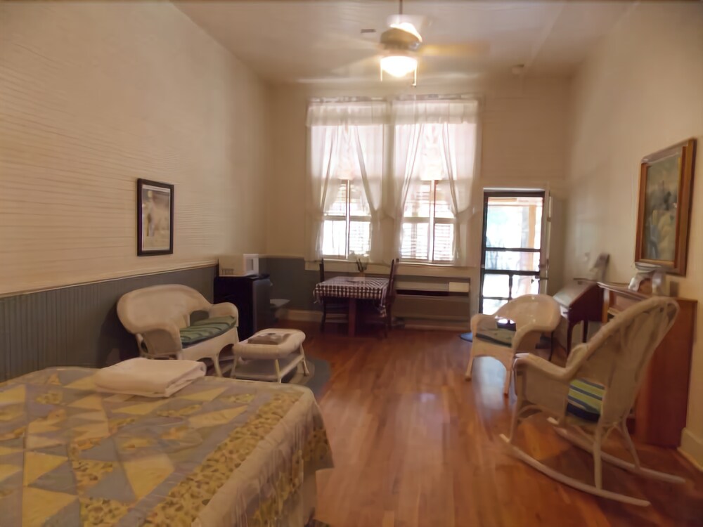 Adventures Unlimited Resort - photo 20