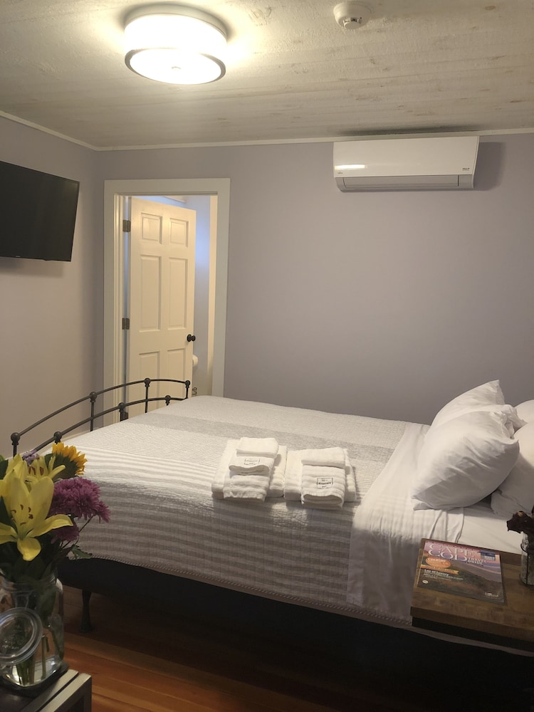 Sea Street Inn - photo 6