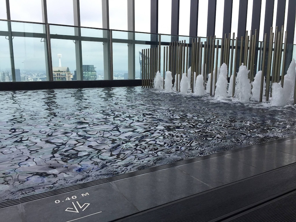 1br@bts E5 skytop Pool@50f free Pocketwifi#213