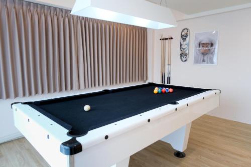 2BR minimal mu ji style 130SQM