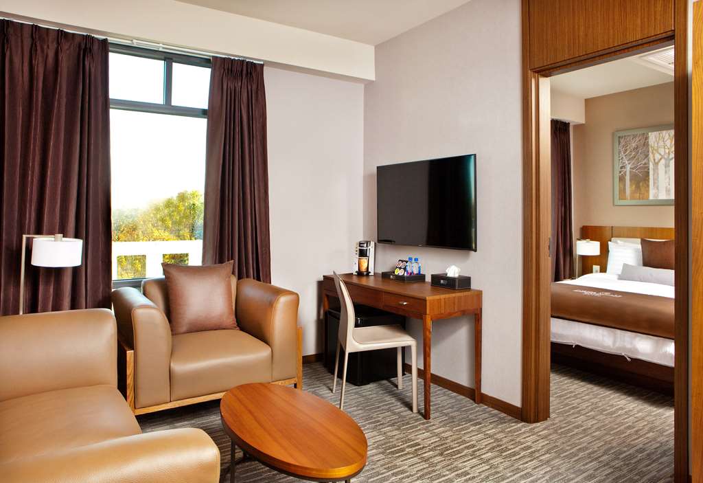 Porter Square Hotel - photo 12