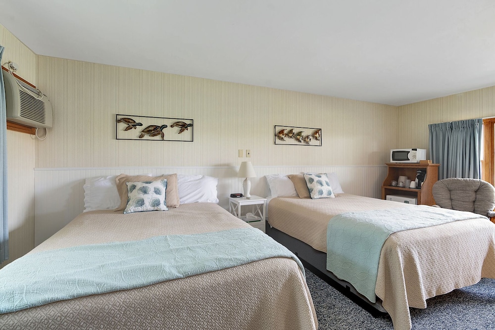 Towne Lyne Motel - photo 100